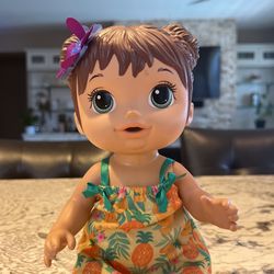 Baby Alive Baby Doll Magician Mixer