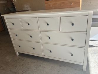 IKEA Hemnes 8-Drawer White Dresser
