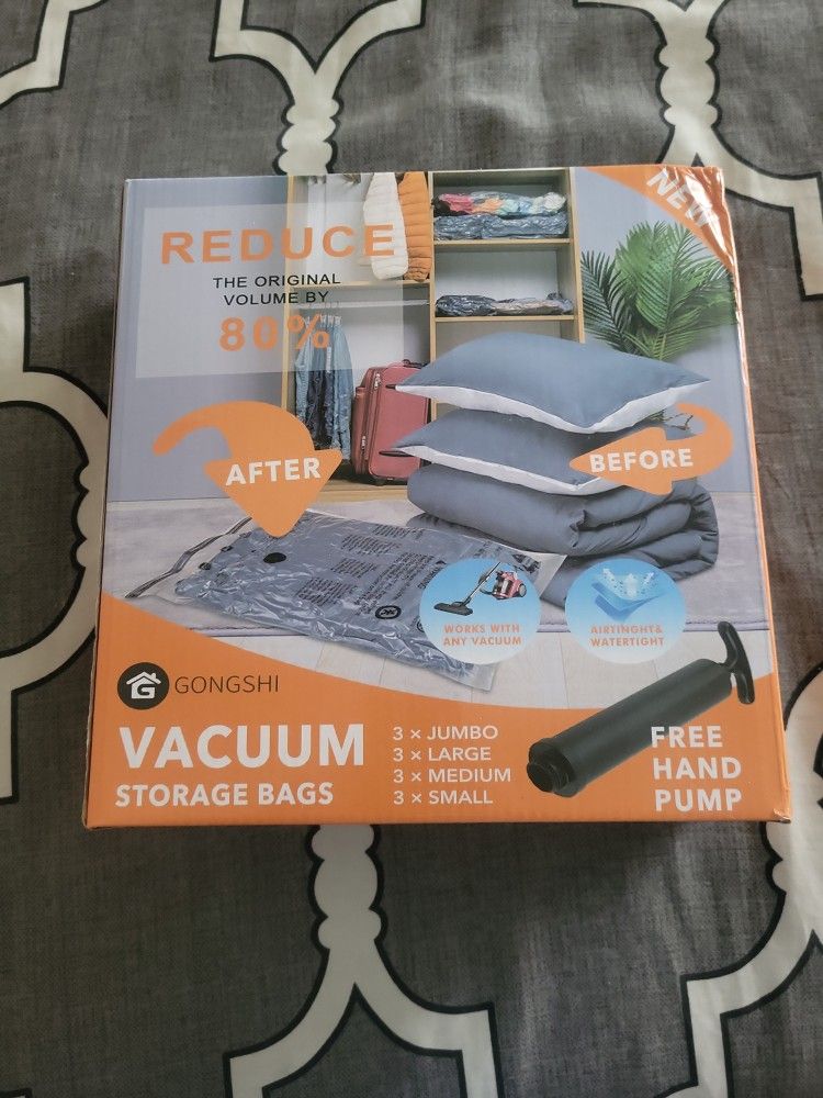 Vacuum storage bags