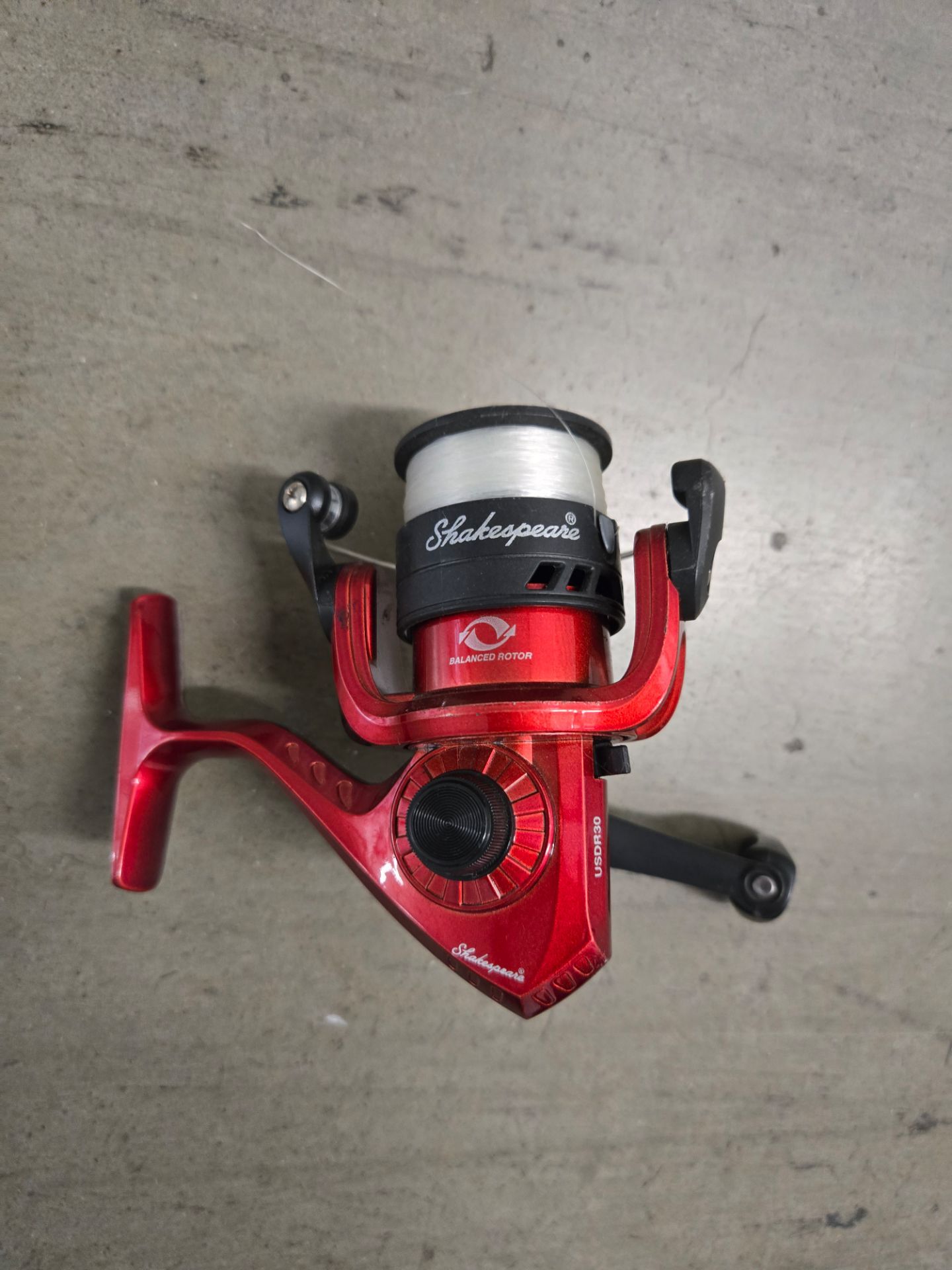 Reel with 6 lb line