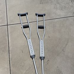 Crutch Free