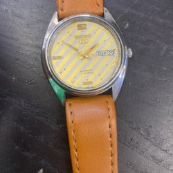 Seiko 5 Vintage Automatic Buy Sale Trade Watches Gold Silver Coins scrap