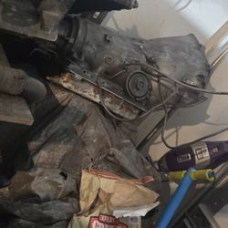 4l60e Transmission Good Condition  Have Torque Converter 