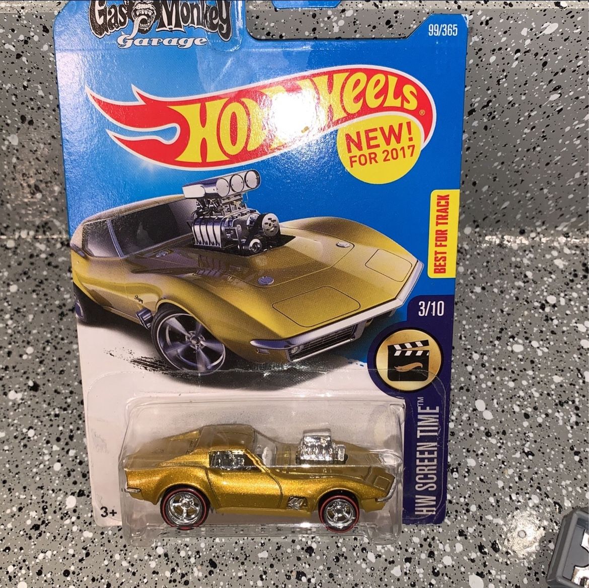 Hot Wheels ‘68 Corvette