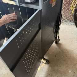 Computer Charging station