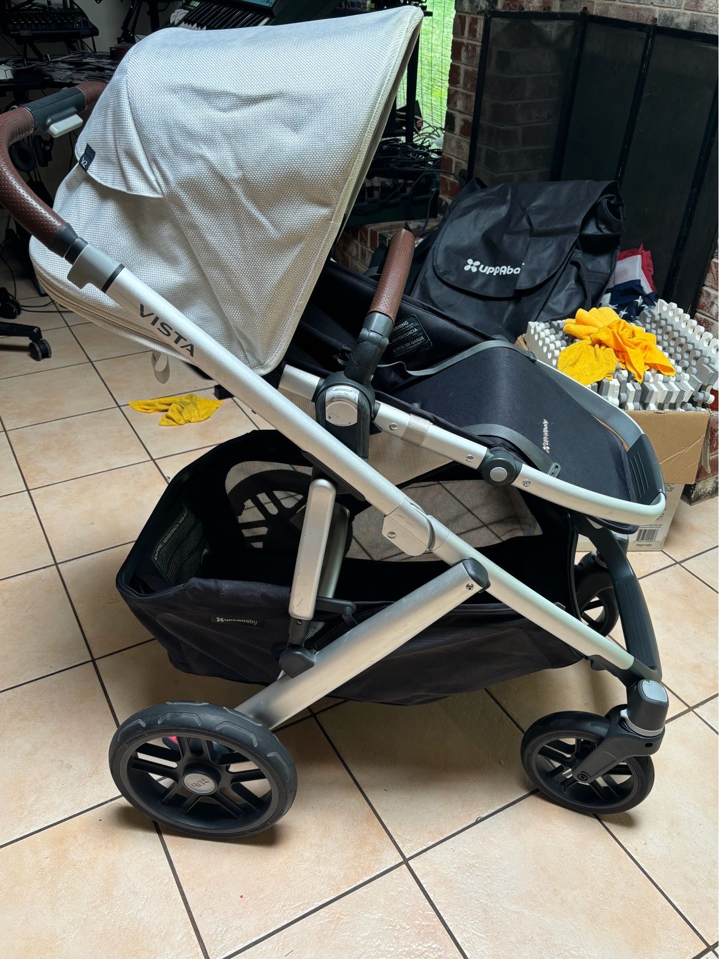 UPPAbaby V2 with Bassinet