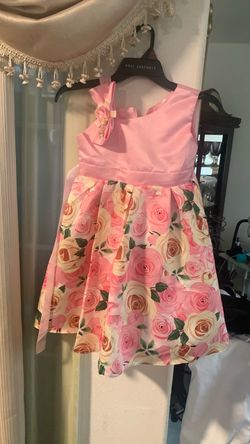 Girls dress