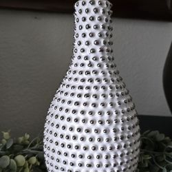 STYLISH ~White & Silver Vase for Flowers - 11 Inch, With Textured Dimples, Handmade Ceramic White & Silver  Table Vase for Decor Centerpiece.
