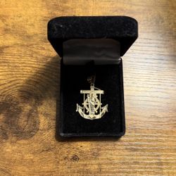 14k Solid Gold Pendant