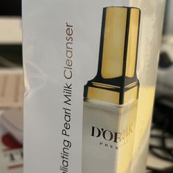 D’ore24k exfoliating pearl milk cleanser