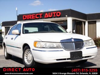 2000 Lincoln Town Car