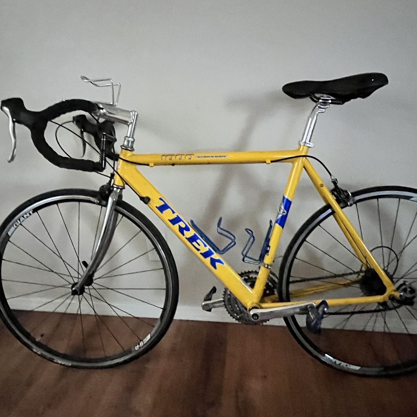 Trek 1000 series aluminum road bike bicycle 51 cm for Sale in Palm