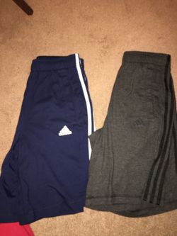 Men’s SMALL Adidas shorts no stains no tears 10$ for both