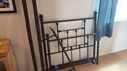 Twin bed frame