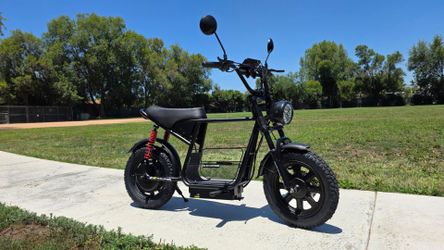 Windhorse d1 Seat Electric Scooter with Speaker. Fully assembled. Ready to ride