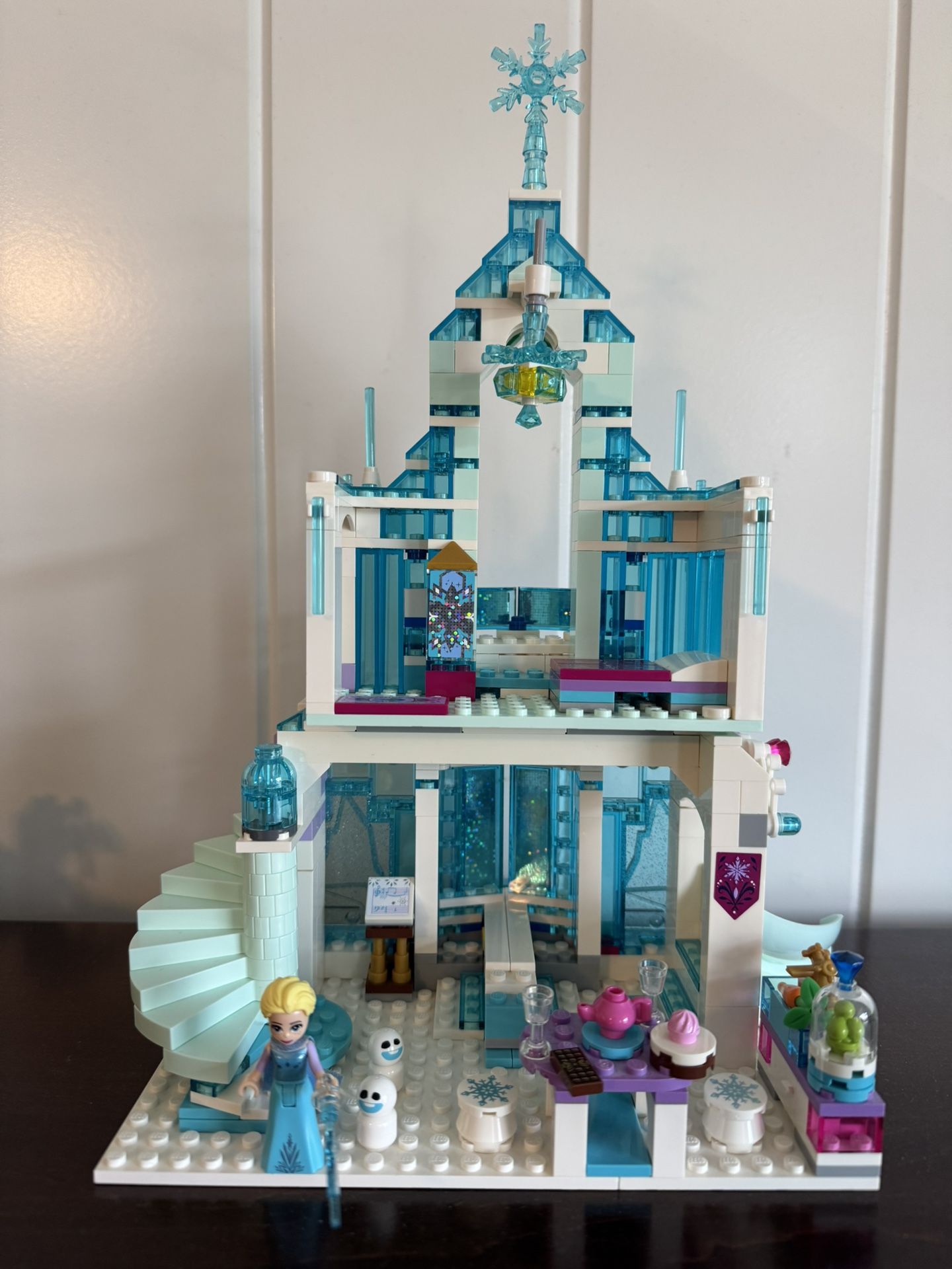 Lego Disney Frozen Elsa's Magical Ice Palace 41148 Retired Set