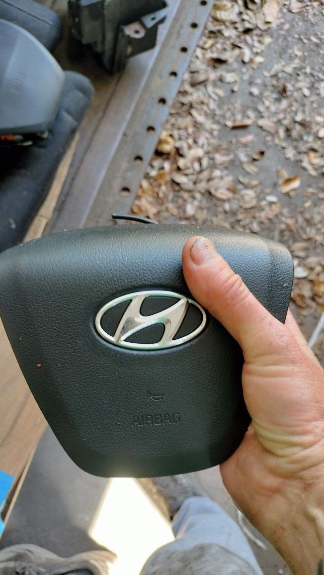 2017 2018 Hyundai Elantra Steering Airbag