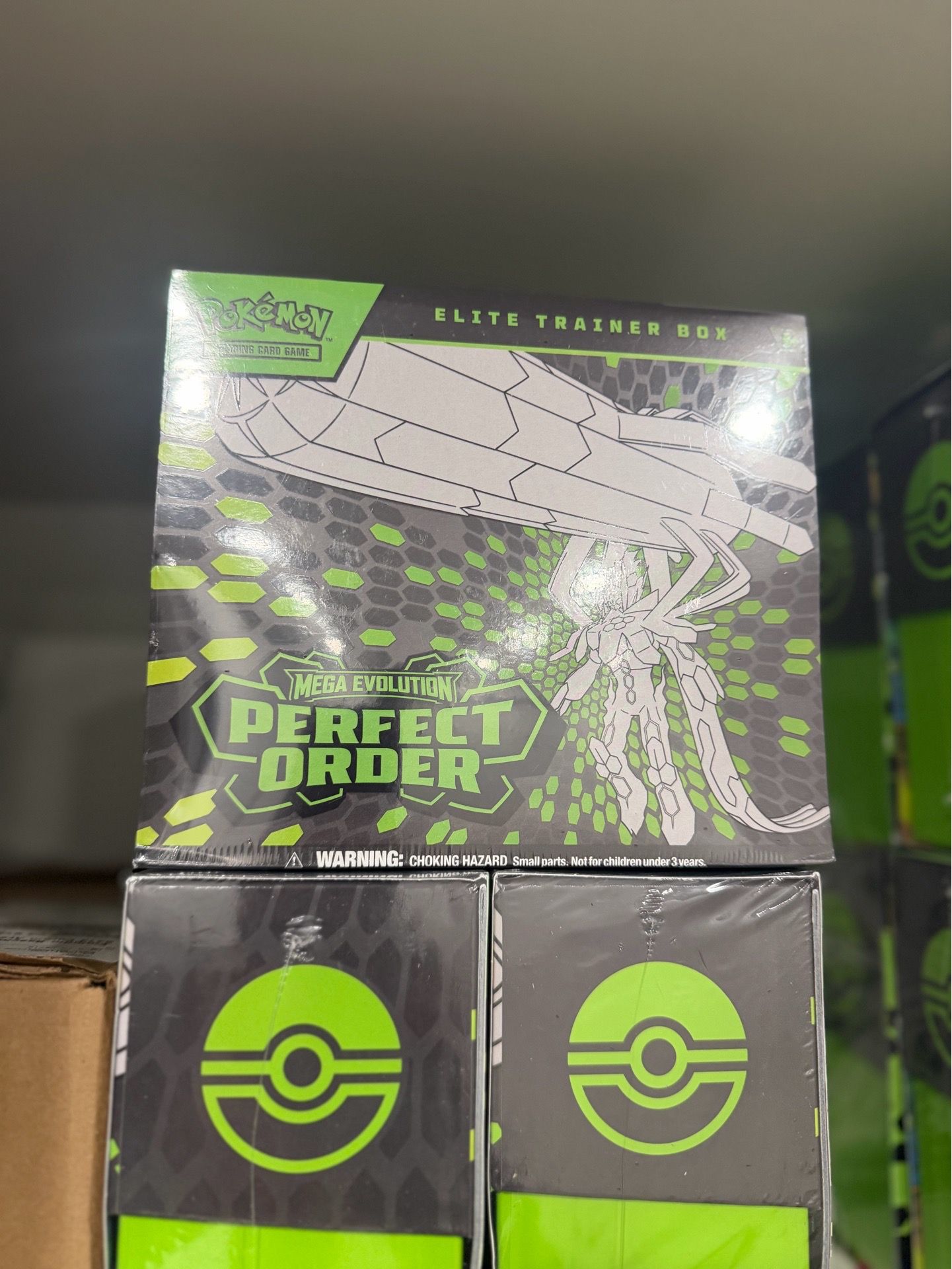POKEMON PERFECT ORDER ETB