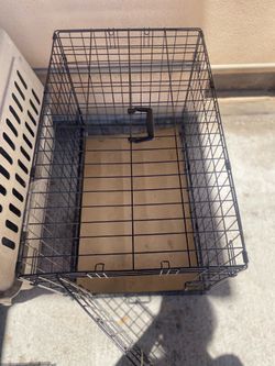 Dog crate