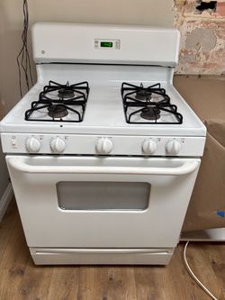 GE gas stove