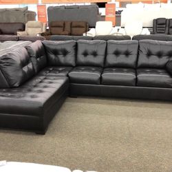 Sectional In Stock For Immediate Delivery 