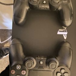 PS4 Controllers 