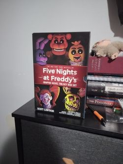 Fnaf Trilogy Book Set