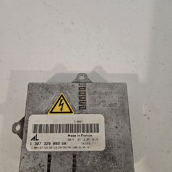 2000 Mercedes-Benz S430 PASSENGER LAMP BALLAST XENON (contact info removed)82 SL500 01 02 03