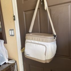 Excellent Condition Portable Cooler