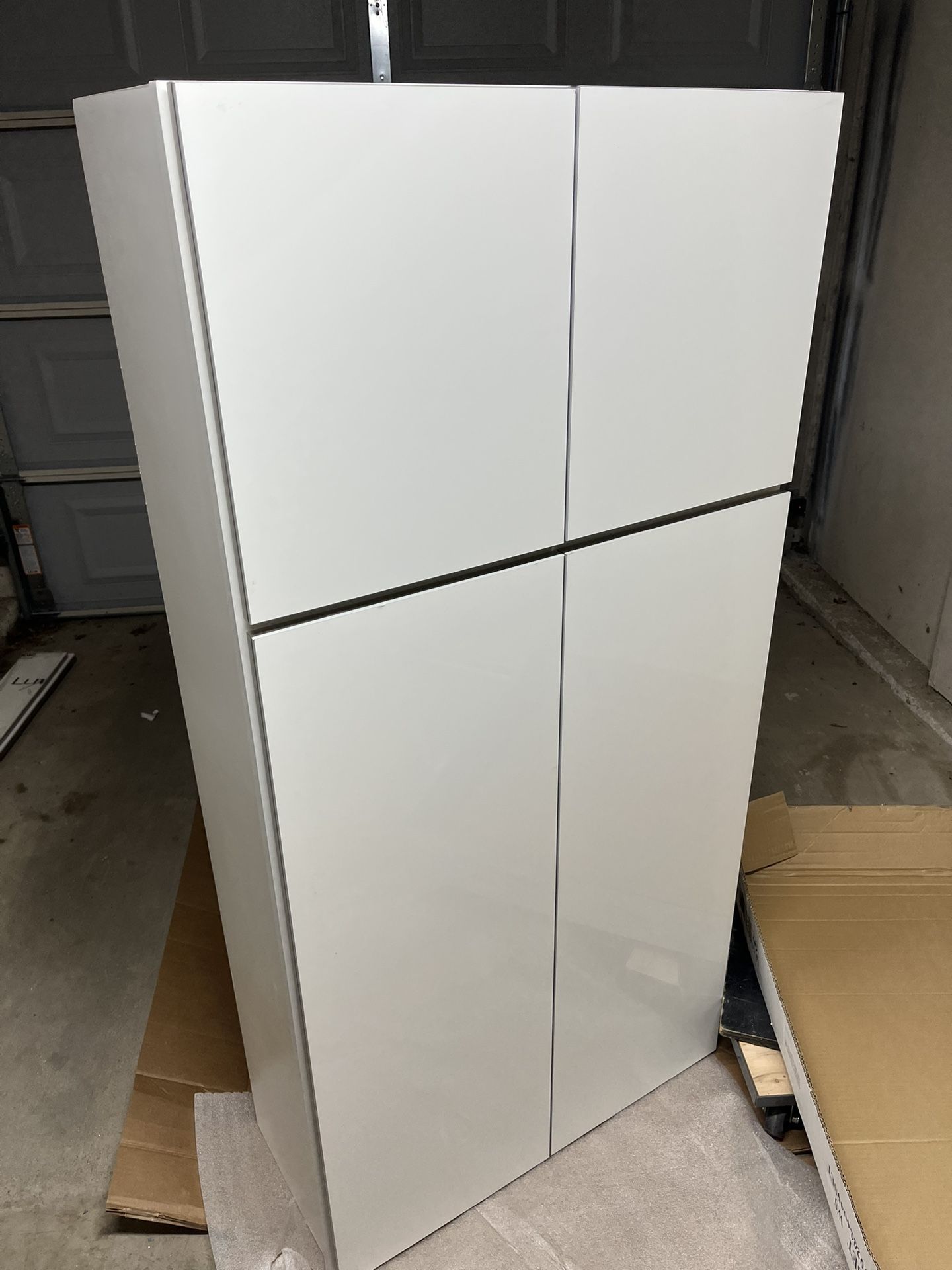 White High Gloss Wall Cabinet