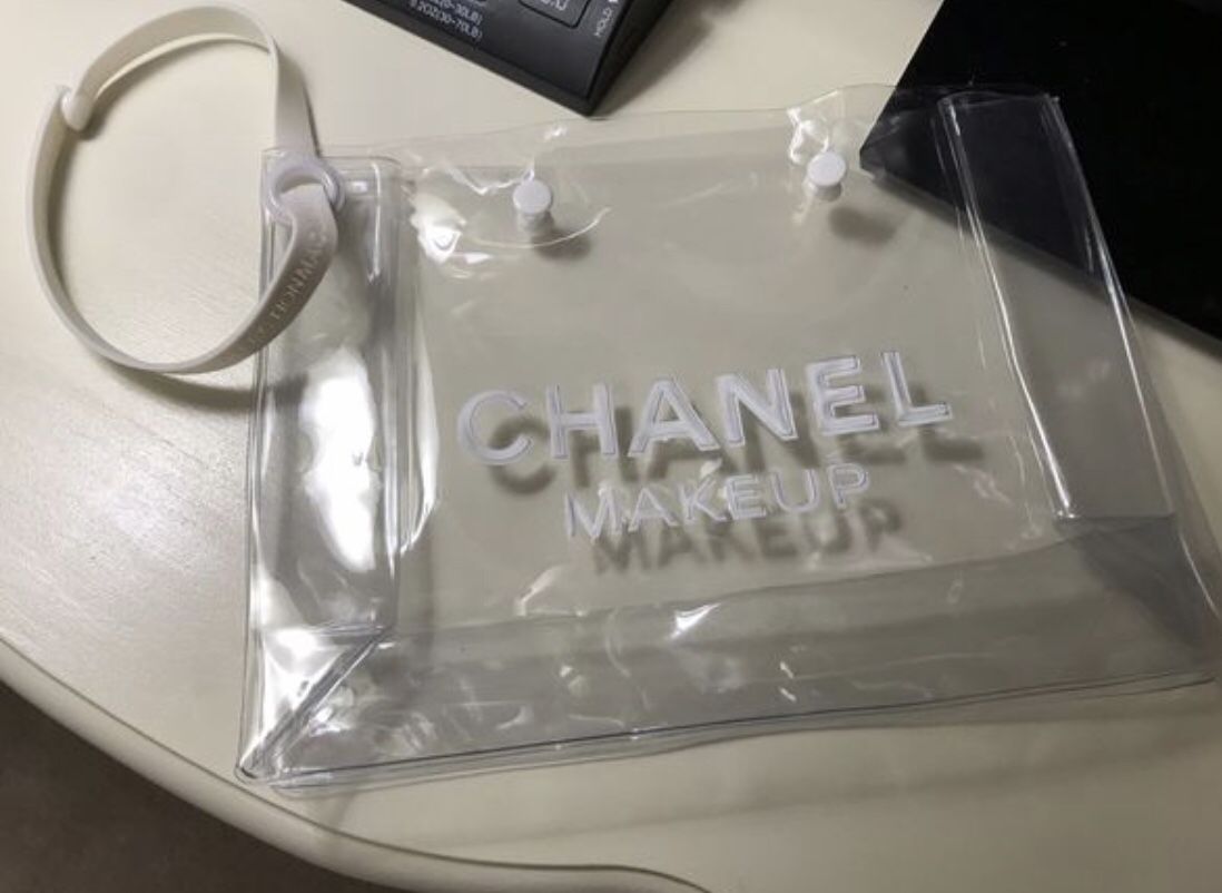 C makeup bag