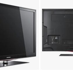 SAMSUNG 46” CRYSTAL BASE FLAT SCREEN TV