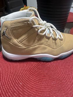 JORDAN 11’s