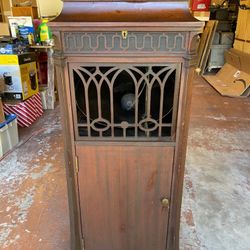 Edison C 250 Phonograph