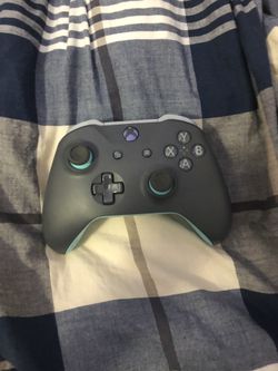 Xbox one controller good condition