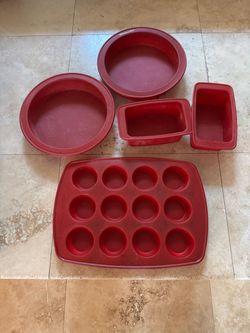 KitchenAid Red Silicone Bakeware Set