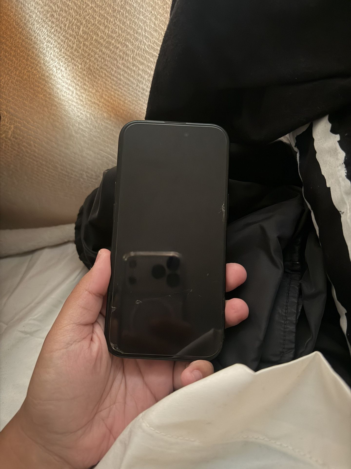 iPhone 15 , Black