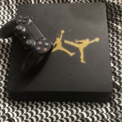 PS4 