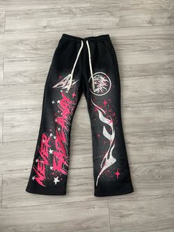  ✨New Hellstar Flared Sweatpants (Medium)