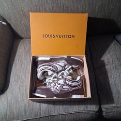 Lv Skate Sneaker 12/46