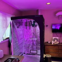 2- 4x4x80 Grow Tents