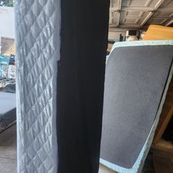 Box Spring Twin Usado 