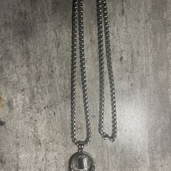 NEW Beats by Dre Pendant on 28-Inch Chain