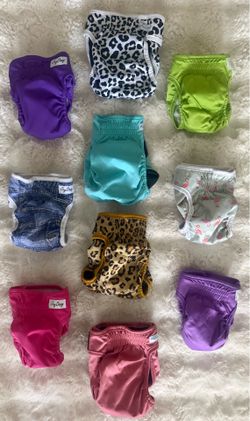 Assorted Female Diapers 10pk Size Small