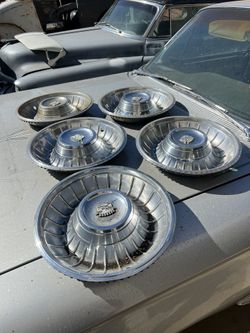 1961 Cadillac Hubcaps