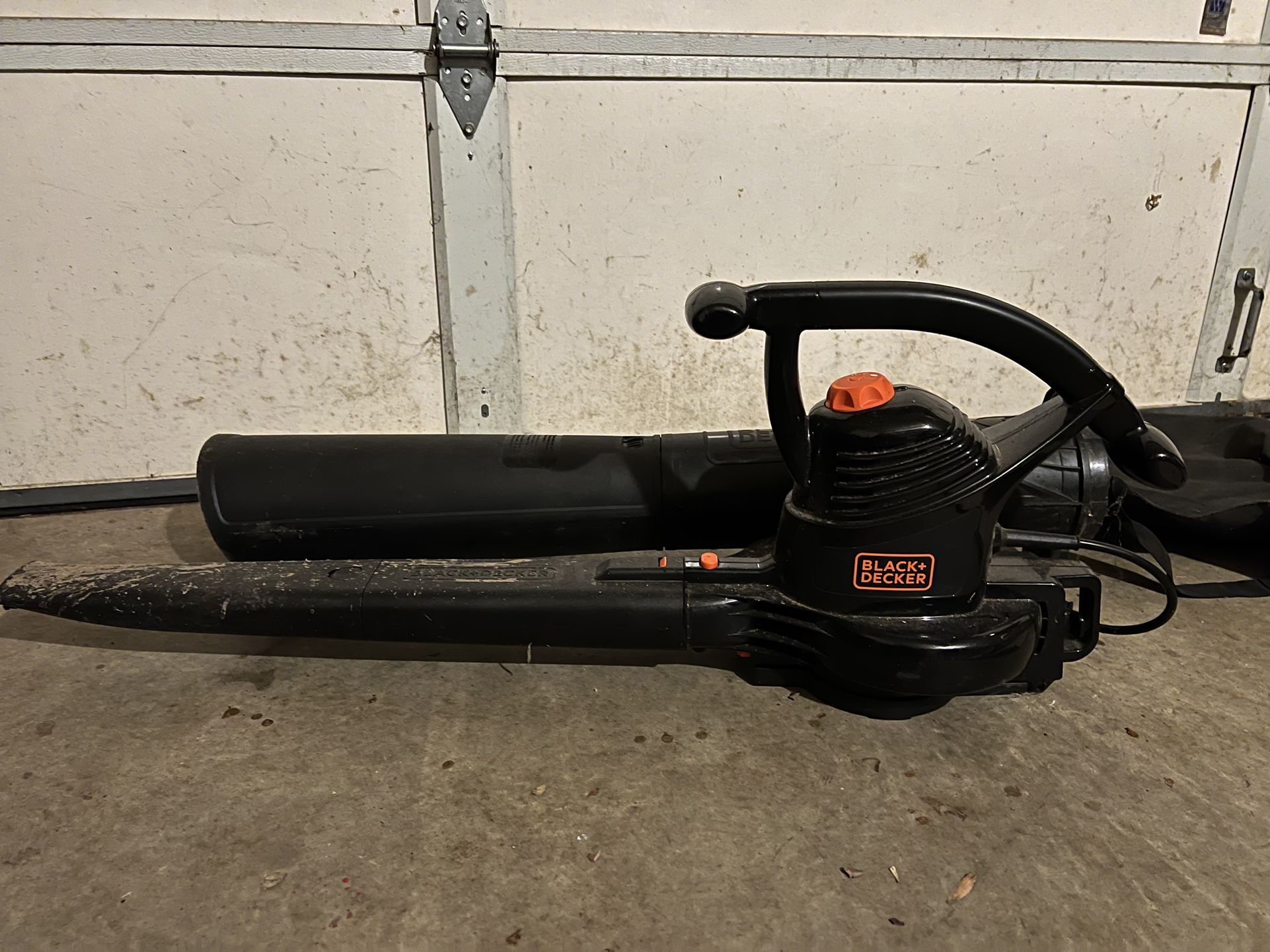 Leaf Blower/Vacuum