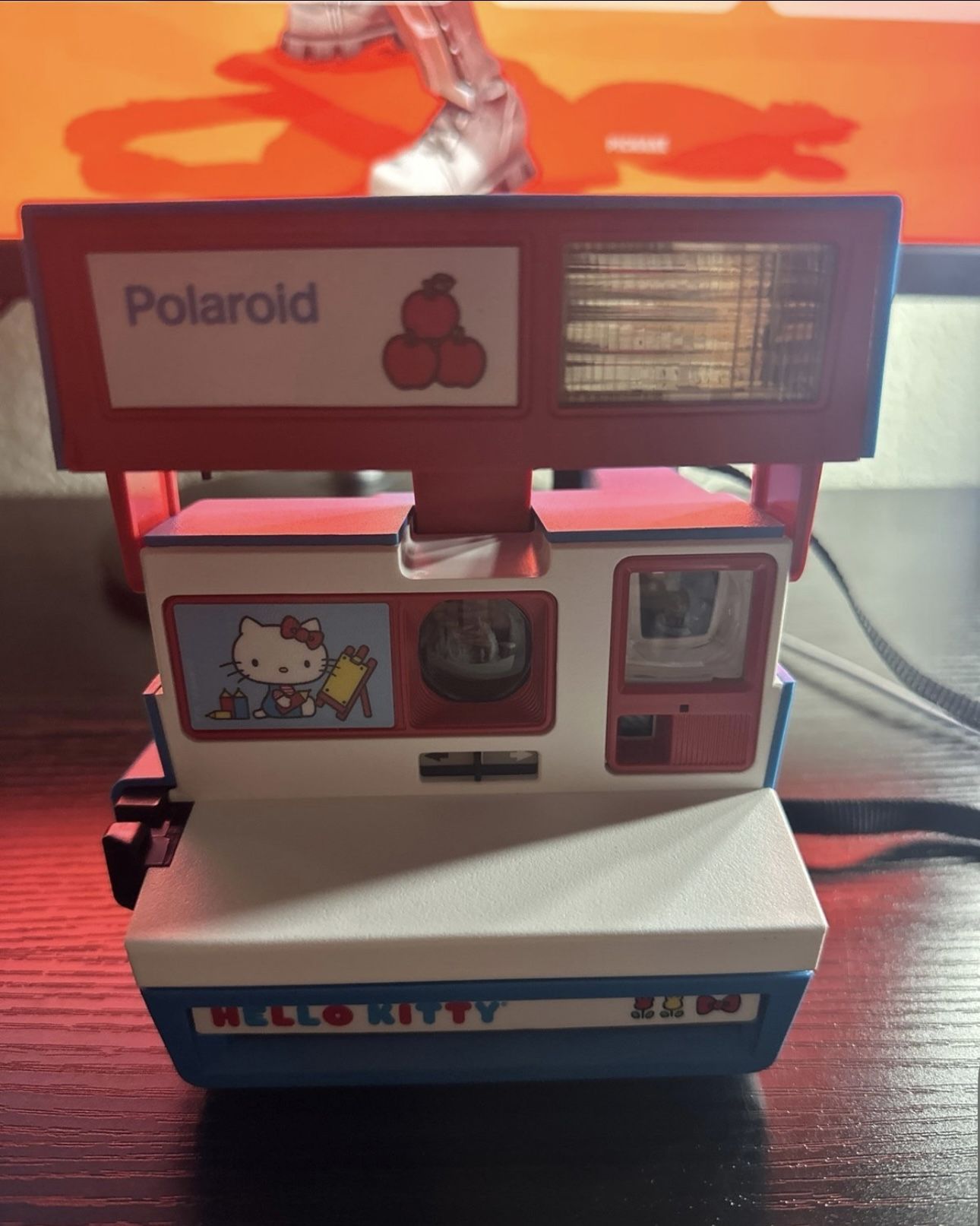 Hello Kitty 600 polaroid