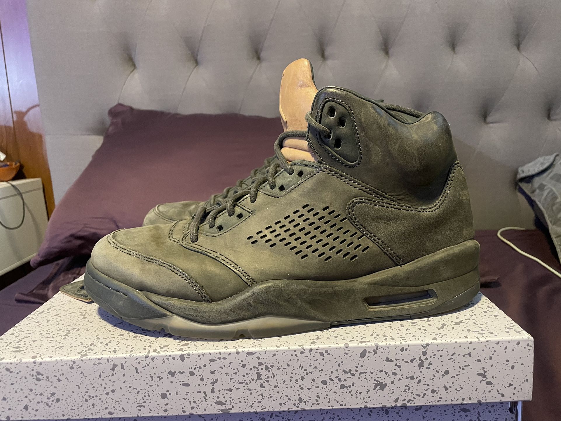 Air Jordan 5 Take Flight Size 10