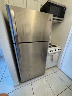 Kenmore Stainless Steel Top-Freezer Refrigerator