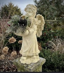 Heavy Winter Angel Garden Statue.  Read description 1st